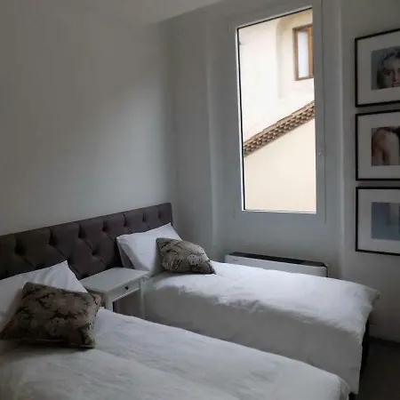 Hs4u Artgallery Design Apartment *